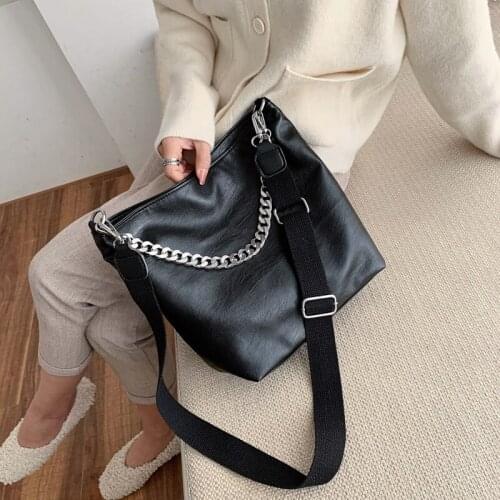 FANTASY 2020 New Black Color PU Leather Fashion Handbag For Women Large Silver Thick Chain Messenger Crossbody Bag High Capacity
