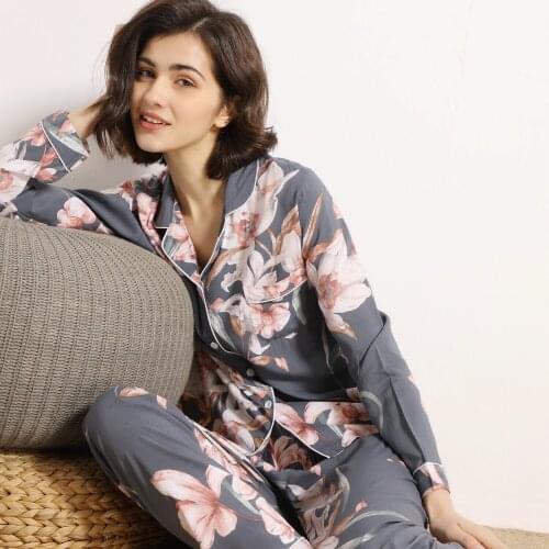 Autumn Thin Cotton Silk Long-sleeved Trousers Home Wear, Comfortable Viscose Lapel Open Button, Ladies Two-piece Cotton Pajamas