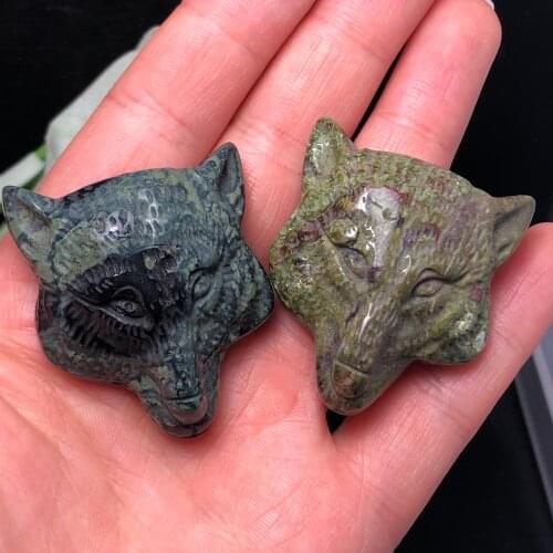 Natural crystal carved Wolf head healing home decoration