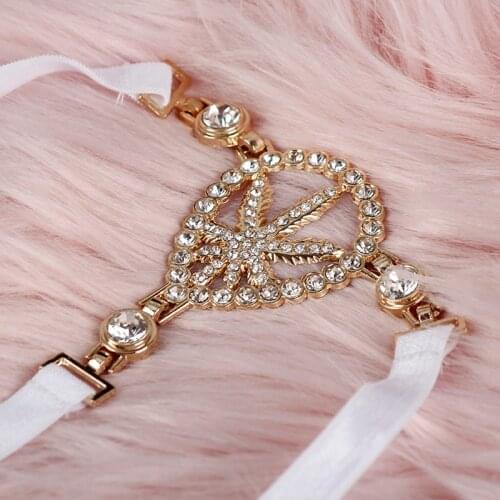 White Diamond Leaves Decorated Porn Sexy Panties Plus Size Lingere Sex Wear For Women Crotchless Panties Micro Mini Thong