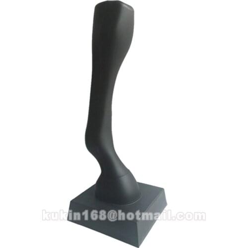 Horse hand and leg mannequin, Horse knee displays