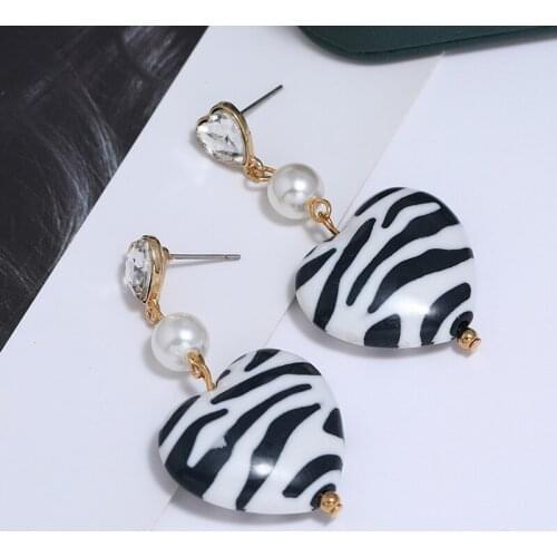 Fashion Geometric Heart Zebra Pattern Drop Earrings for Women Crystal Cute Romantic Lady Elegant Earring Jewelry Gifts
