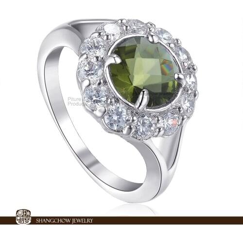 New! Vintage in Fashion Jewelry Peridot 925 Sterling Silver Ring R1199