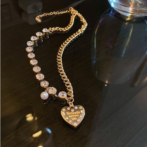 French Romantic Style Pearl Splice Clavicle Chain Vintage Personality Necklace Women Letter Love Heart Pendants Prom Accessories