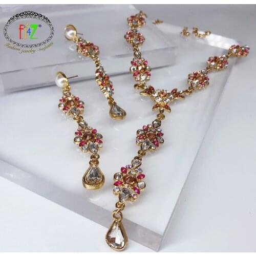 F.J4Z New Luxury Crystal Earrings & Necklaces Set Women Sparkling Earrings Collar Pendant & Earrings Bridal Jewelry Gifts