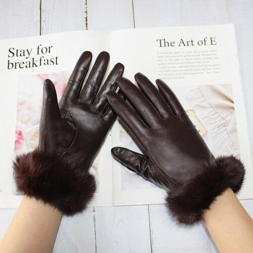New Ladies Sheepskin Material Rabbit Fur Mouth Fashion Fleece Lining Warm and Winter Brown Gloves in Autumn and Winter
