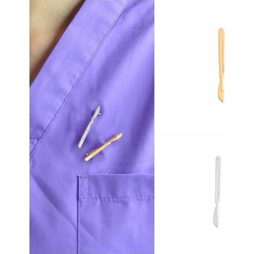 Pins and brooches Scalpel brooch Medical tools jewelry Badges Brooches for men women unisex Gift for doctor
