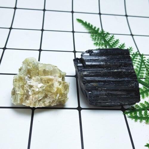 Rough bronze mica Mineral Raw Black Tourmaline Mineral Specimen Chakra Crystal quartz stones Crystals Healing