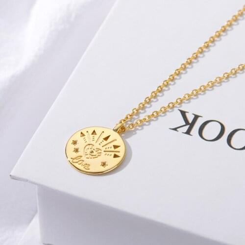 2021 new stainless steel disc necklace love carving arrow round pendant couple necklace