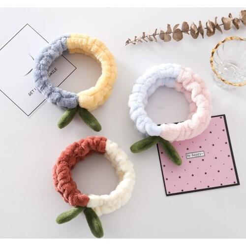 2021 New Grass Bud Headband Coral Fleece Wash Face Bow Womens Hair Band Color Collision Elastic Make Up Lady Hair Accessorie