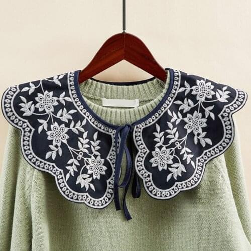 Women Jacquard Embroidery Floral False Fake Collar Elegant Vintage Lace-Up Ribbon Big Shawl Decorative Necklace Short Poncho Cap