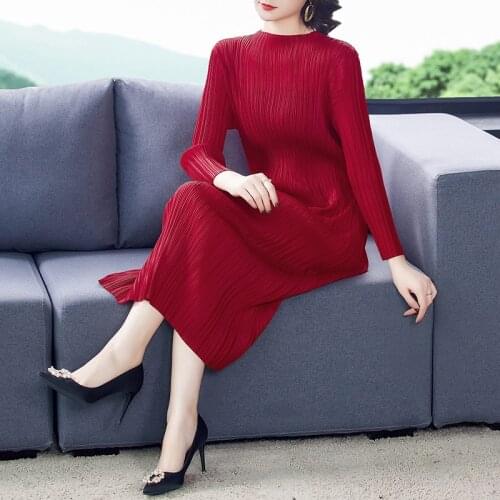 2020 New Pleated Fall Women Dresses Long Sleeve Solid Color Below-Knee Vintage Pleats Dress for Elegant Female Party Dress
