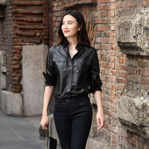 BLUE FOLD Women's Blouses