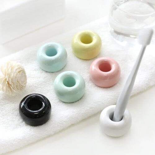 Creative Simple Ceramic Couple Personalized Fashion Toothbrush Holder Base Rack Shelves Bathroom Accessories