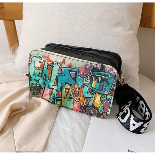 M445 Messenger Bag For Women Individual Graffiti Patterns Fun PU Square Zipper Bag