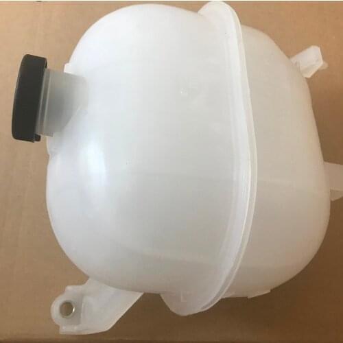 Radiator Tank water bottle for TOYOTA HIACE 16480-75070 16470-75121