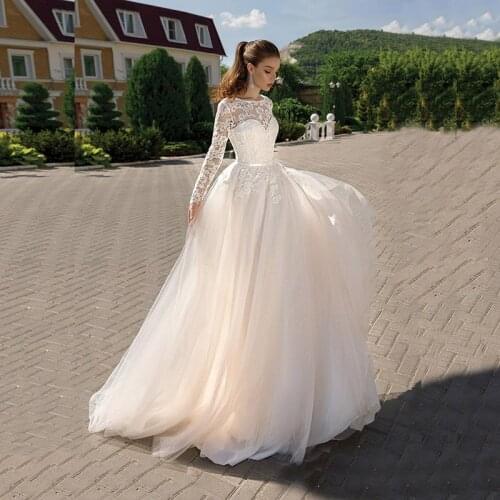 New Summer Beach Ivory Lace Long Sleeve Bridal Wedding Dresses Illusion Jewel Neck Wedding Gowns for Bride Back Out Appliqued