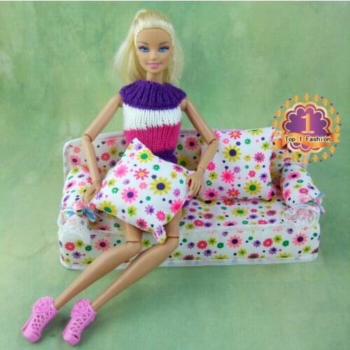 Mini Doll house Furniture Flower soft cloth Sofa Couch With 2 Cushions For Barbie doll House Toys
