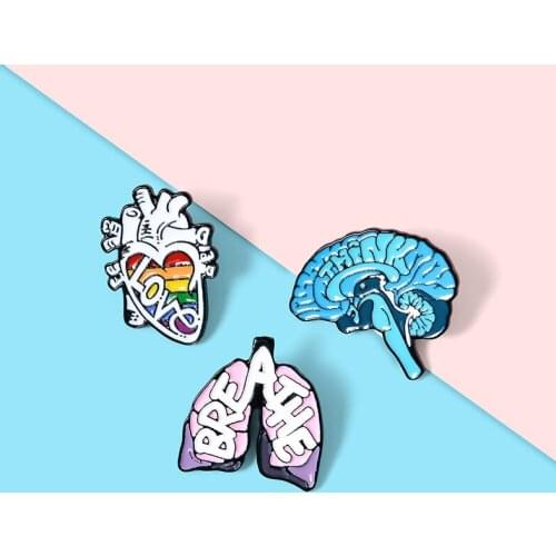 Light proof buckle Backpack Badge Heart lung brain Pin Badge Love lacquered denim pin Innovative oil enamel heart Brain Brooch