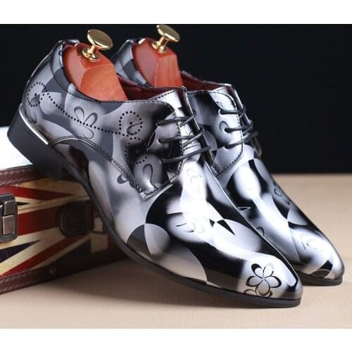 Men Pointed Toe Dress Weddings Shoes Formal Shoes Men Elegant Italian Oxford Shoes For Men Coiffeur Luxury Brand Erkek Ayakkabi