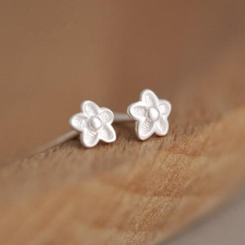 2019 Cute 925 Sterling Silver Little Flowers Stud Earrings for Women Girl Best Gift Fashion Original Silver Jewelry ES356