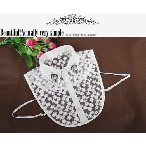 2017 new commuting white bead flower round necktie Lace sexy beautiful lady lace bead half saving collar bead shirt necktie