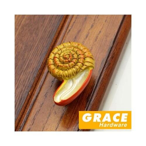 Digital Cartoon Shell Resin Handles Knobs European Home Pastoral Kids Room Door Shoe Drawer Art(L:50mm)