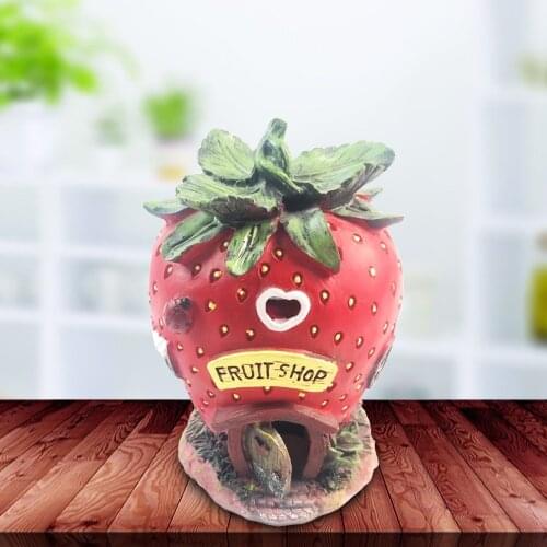 Garden Funny Strawberry Figurine Solar Powered Lighted Garden Art Outdoor Home Lawn Porch Backyard Decorative Ornament Gift