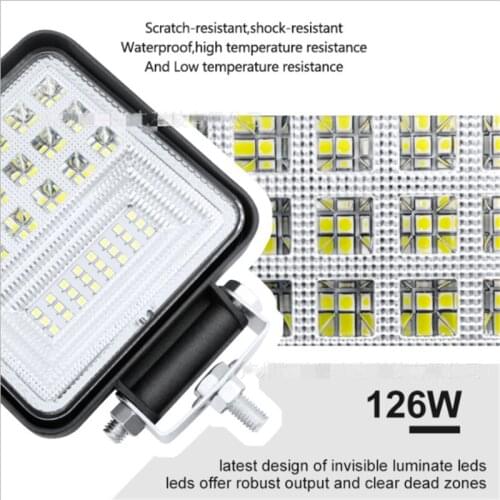 2 PCS SUV LED Light 128W Square Bright Spotlight Universal Track Work Lights Off Road Vehicle LED Light Car Modifications