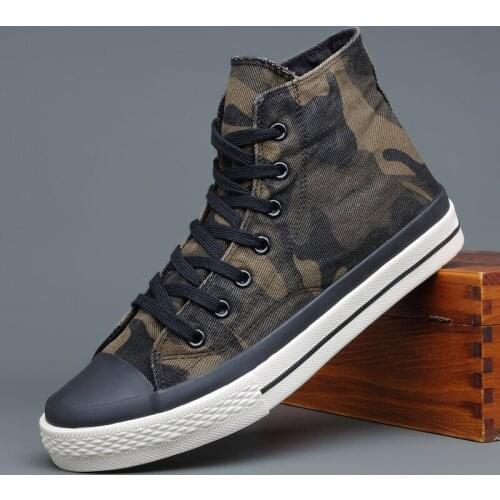 Ebulapn Brand Hight-Top Canvas Graffiti Shoes Mens Breathable Trendy Camouflage Boots Korean Fashion Man Flat Bottom Casual Shoe