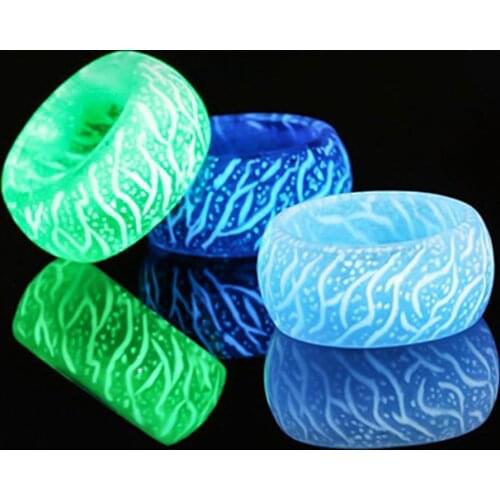 Creative Unisex Ring Cracked Luminous Color Change Pattern Trend Luminous Glow Magic Plastic Ring Fashion Jewelry Accessory