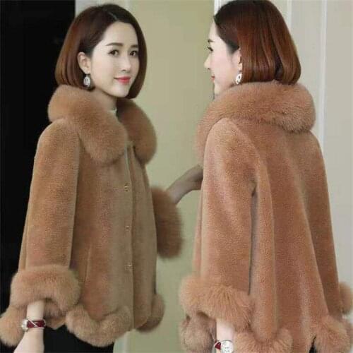 Square Collar Faux Fur Coat Women Particles Imitation Sheep Shearing Coat Female Imitation Fox Fur Collar Fashion Winter Coat
