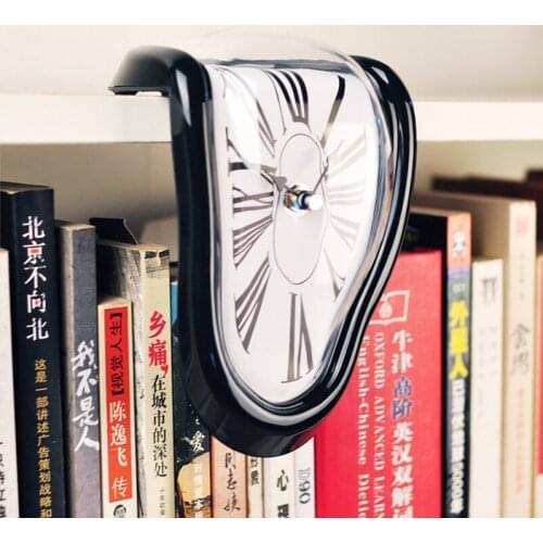 Surreal Distorted Clock 175*115*145mm Silent Scanning Melting Watch Pedestal Clock Gift Decoration for Home Shelf Desk JA55
