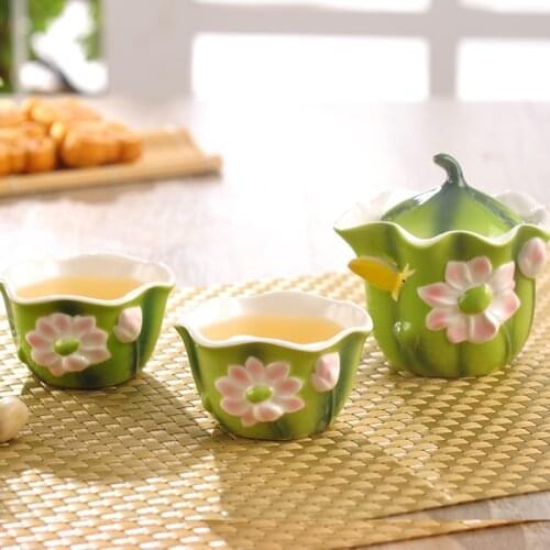 A pot of two cups of Japanese-style tea-making tea sets home combination dry-bubble set ceramic lotus travel portable teacups