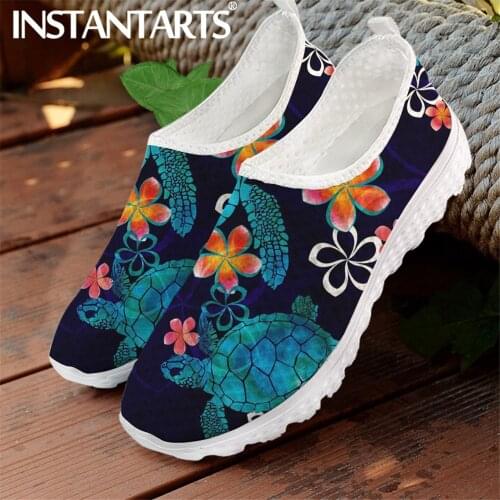 INSTANTARTS Femme Casual Slip-on Flat Shoes Hawaii Sea Turtle and Flower Prints Mesh Sneakers for Women Breathable Beach Zapatos