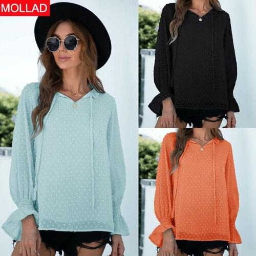 2021 Autumn and Winter New Hot Selling V-neck Jacquard Horn Long-Sleeved Top Women Blouse