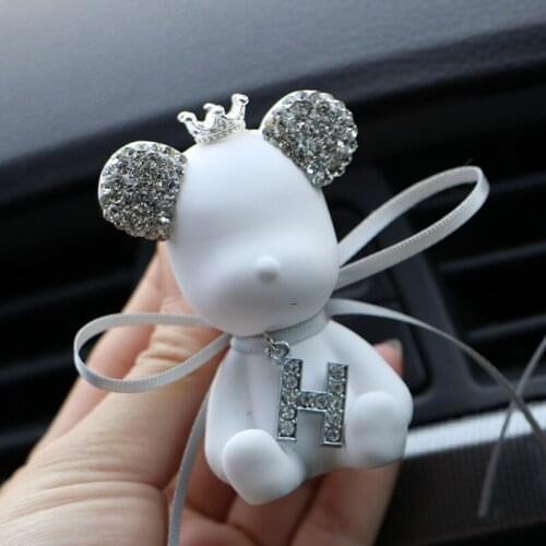 Creative car supplies car diamond-studded bear air outlet aromatherapy cute bear car perfume fragrance