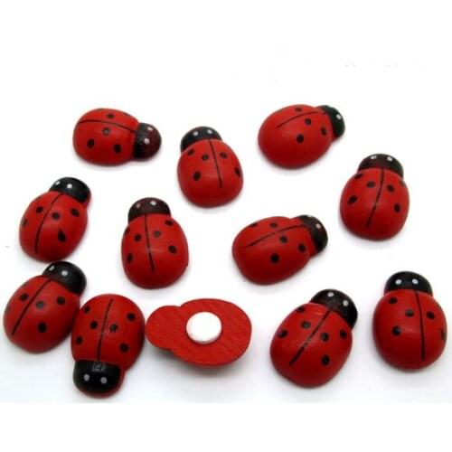 50Pcs Red Ladybug Wood Sewing Buttons For Kids Clothes Flatback Scrapbooking Fridge Magnet Decoration Handicraft DIY Accessories