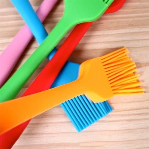 Multi Color Silicone Basting Pastry Brush Oil Brushes For Cake Bread Butter Baking Tools Kitchen Safety BBQ Brush 20*3.5*3cm