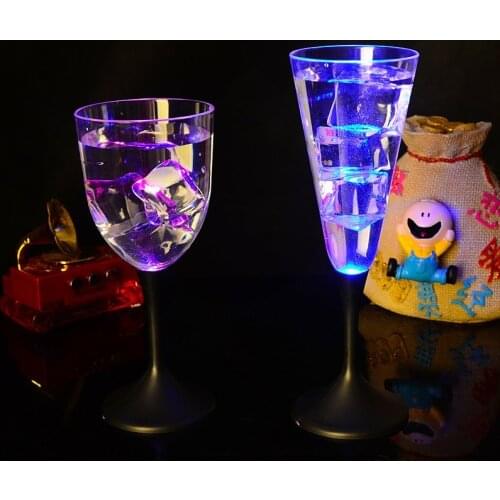 Liquid active LED Champagne Glass Glowing Champagne Beer Wine Drinking Glass cocktail glass concert bar disco party wedding deco