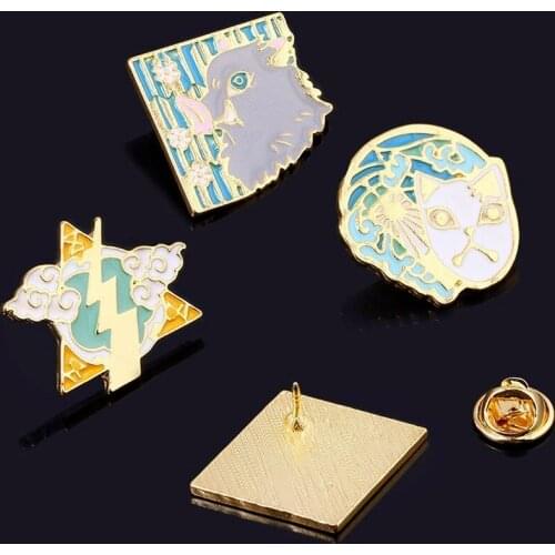 Anime Demon Slayer Kimetsu No Yaiba Cartoon Brooch Kamado Tanjirou Nezuko Agatsuma Inosuke Cosplay Metal Enamel Pin Gift