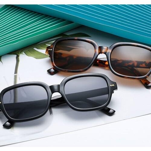 Vintage Small Frame Sunglasses Luxury Brand Designer Women Men Fashion Square Sun Glasses UV400 Shades Oculos de sol