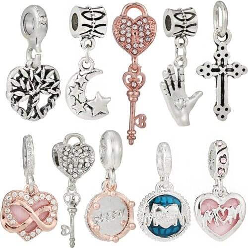 New Alloy Accessories Love Lock&Key. Cross. Palm. MOM. Eternal Love Pendant Making Mens And Womens Bracelets,Necklaces,Jewelry