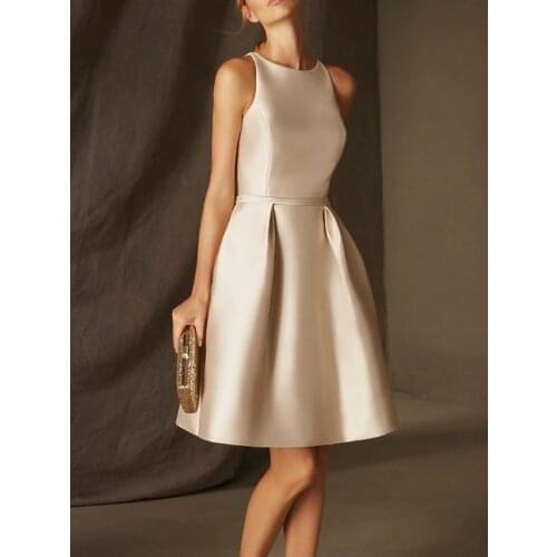 Simple Short A Line Wedding Dress Champagne Crew Neck Sleeveless Lace Satin Reception Dresses Bridal Formal Gowns 2021 Vestidos