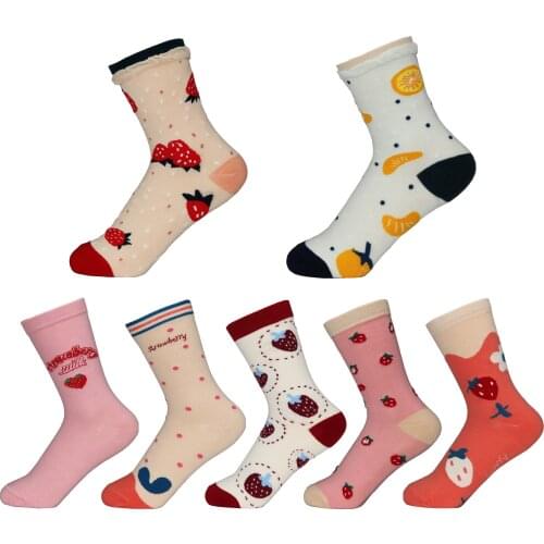 1 pair Spring Summer Women Strawberry mid tube cotton female socks funny Harajuku college style casual small fresh socks wome