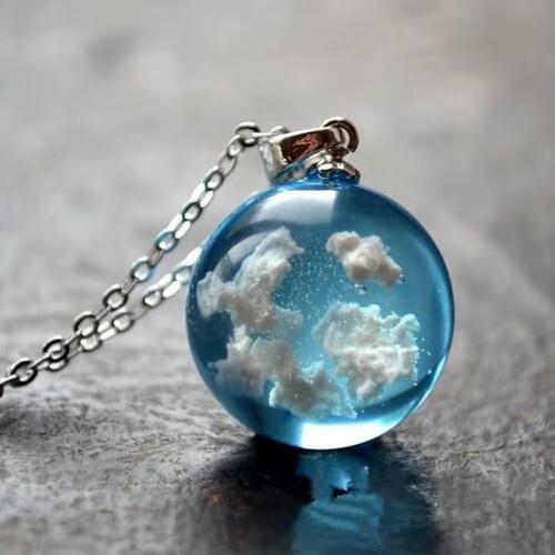 Chavin 3 Size Blue Cloud Lady Necklace EG08