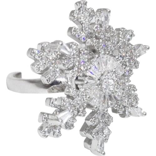 Winter rotatable snowflake moving ring net red simple Zircon design sense Japanese and Korean light luxury ring female ins tide