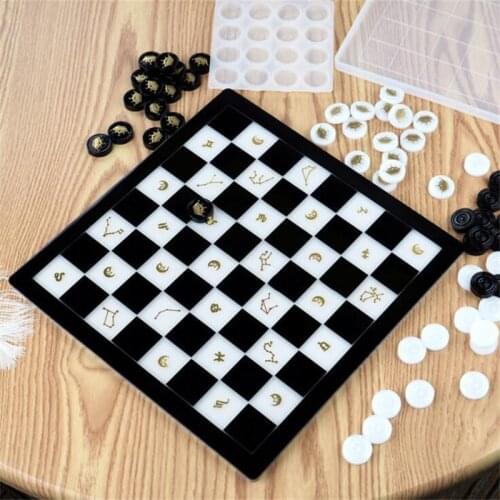 Crystal Epoxy Resin Mold Chess Checkers Checkerboard Chess Molds Pieces Epoxy Mirror Silicone Mold For Resin DIY