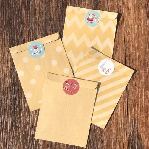 48sets Christmas Party Gift Bag Retro Kraft Paper Bag with Xmas Santa Claus Number Stickers Party Favor Bag Wrapping Supplies