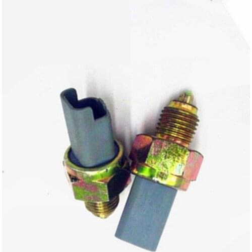 Backup light switch 225759 225752 225743 225753 For Peugeot 301 307 406 806 106 For Citroen C2 C3 C4 C8 1PCS